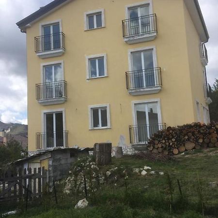 Rocca Cinquemiglia5 Miles Aptアパートメント エクステリア 写真